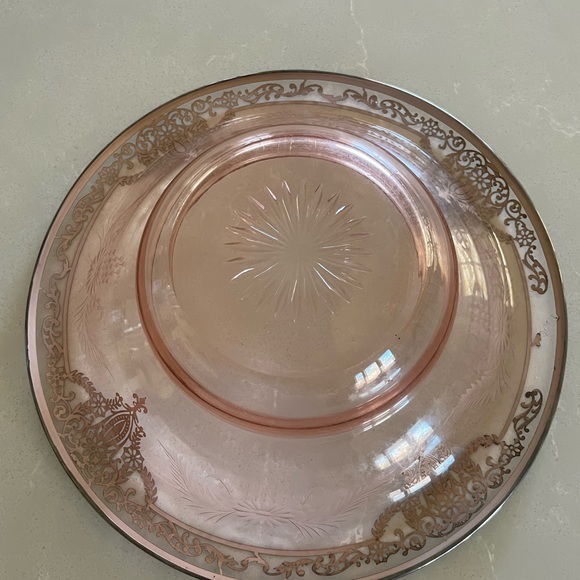 Vintage pink glass bowl - Picture 4 of 4